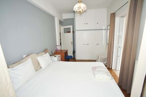 1 quarto, ferros/tábuas de passar roupa, Wi-Fi, roupa de cama