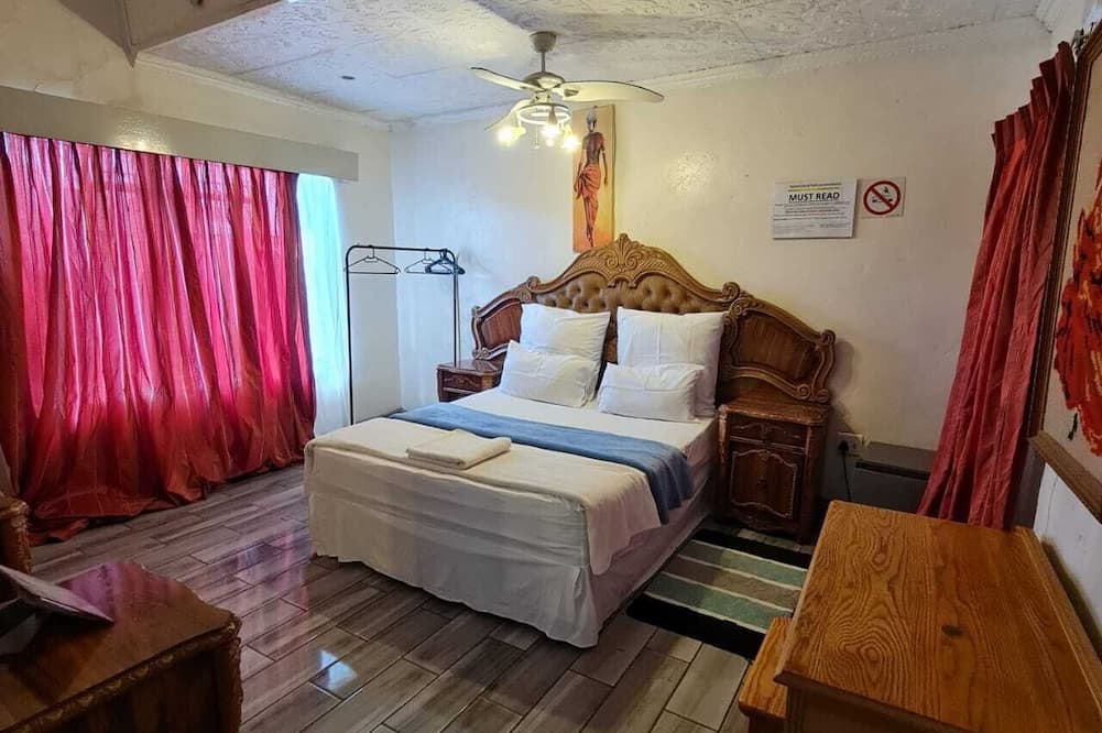 HostHub Guest House