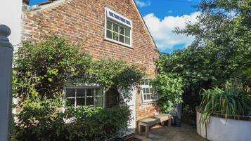 Cottage | Terrace/patio