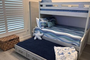 5 chambres, bureau, lit parapluie, Wi-Fi