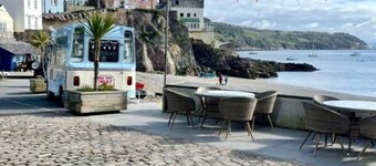 Luxury Cabin Coastal Luxury: with Private Deck - Ebb & Flow Getaway