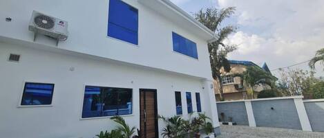 Façade de l’hébergement