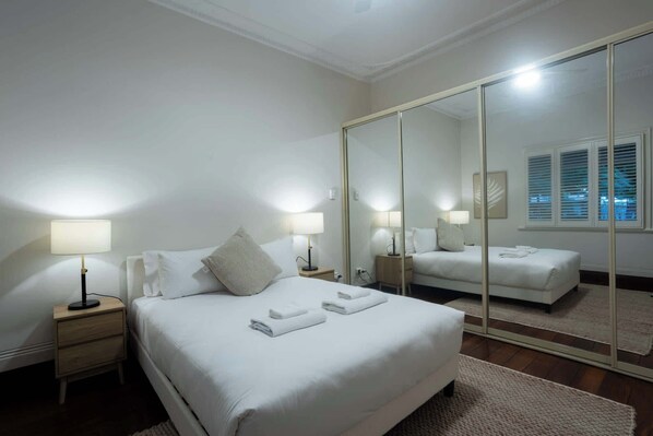 2 Schlafzimmer, Bügeleisen/Bügelbrett, Internetzugang, Bettwäsche