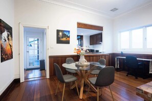 Unclassified image, 4 of 24, button - Beautiful 2BR Home with Parking and Patio! (Victoria Park)