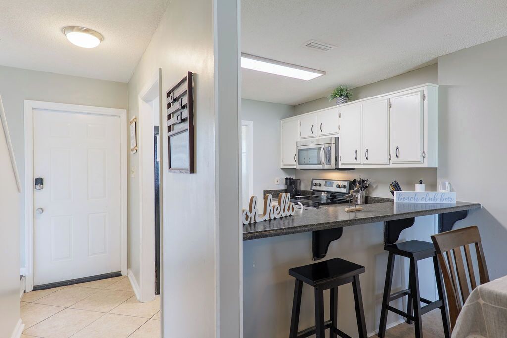 Mikroaaltouuni, uuni, liesi, astianpesukone