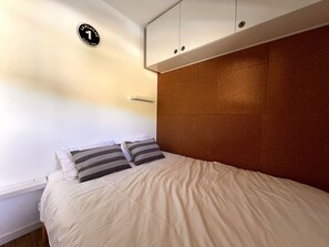 2 dormitorios y ropa de cama