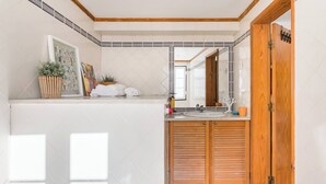 Appartement, 1 chambre | Salle de bain