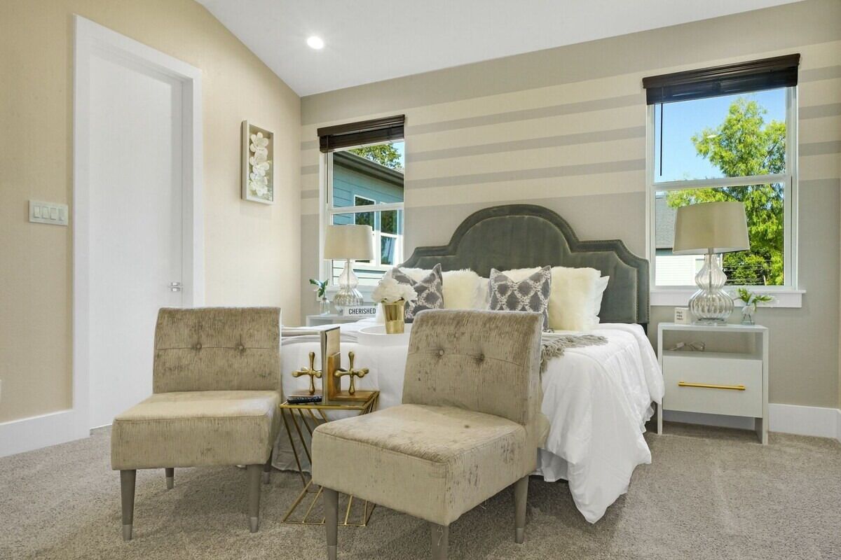 3 slaapkamers, een strijkplank/strijkijzer, wifi, beddengoed