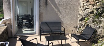 Village house with sea and mountain views, pets welcome!