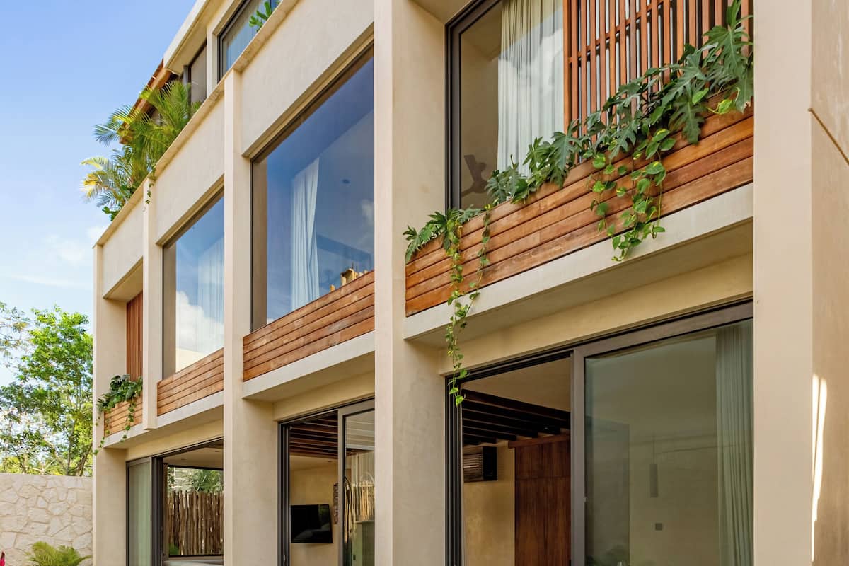 In-room safe, iron/ironing board, free WiFi, bed sheets