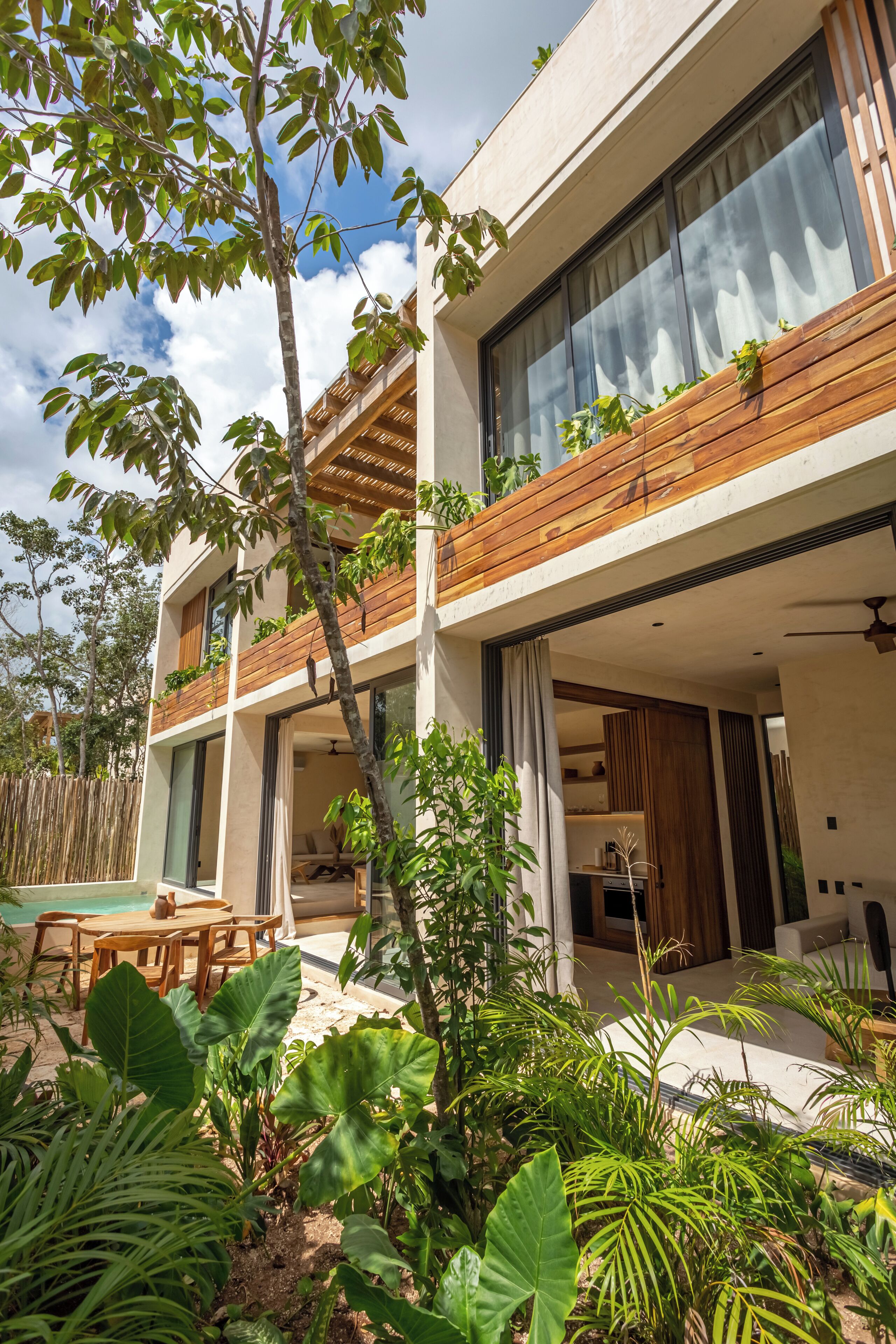 Luxury Villa, Pool View