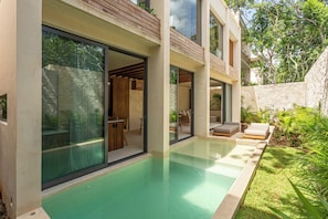 Premium Villa, Private Pool, Garden View | Premium bedding, in-room safe, individually furnished, laptop workspace