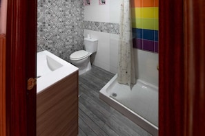 Apartment, 1 Bedroom, Accessible, Smoking | Bathroom - Stunning Málaga Apartment With Ocean Views (Torremolinos)