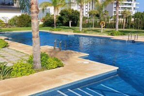 Apartment | Pool | Outdoor pool - Flat in Villajoyosa With Sea Views & Pool (Villajoyosa)