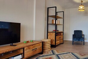 Living room - Flat in Villajoyosa With Sea Views & Pool (Villajoyosa)