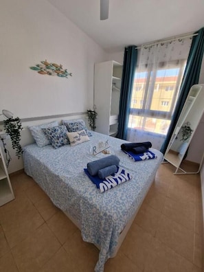 1 chambre, Wi-Fi gratuit, draps fournis