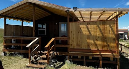 Buffalo Loft- 1-bedroom house with WiFi, AC, located near Glacier National Park