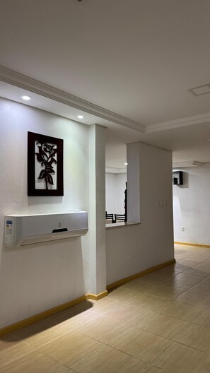 Interior - Belli House casa ideal para  família. 9 hóspedes 3 quartos 7 camas 2 banheiros (canela)
