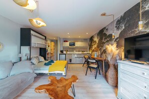 Strygejern/strygebræt, Wi-Fi, sengetøj