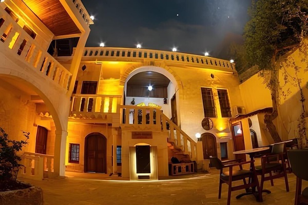 Comfort-Doppel- oder -Zweibettzimmer | Individuell dekoriert, individuell eingerichtet