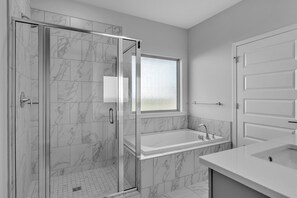 Douche, serviettes fournies