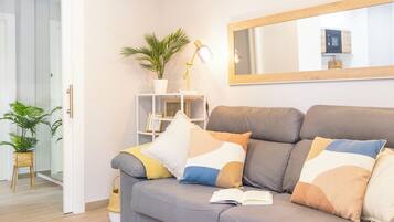 Een strijkplank/strijkijzer, gratis wifi