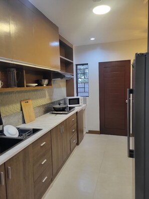 Microwave, stovetop