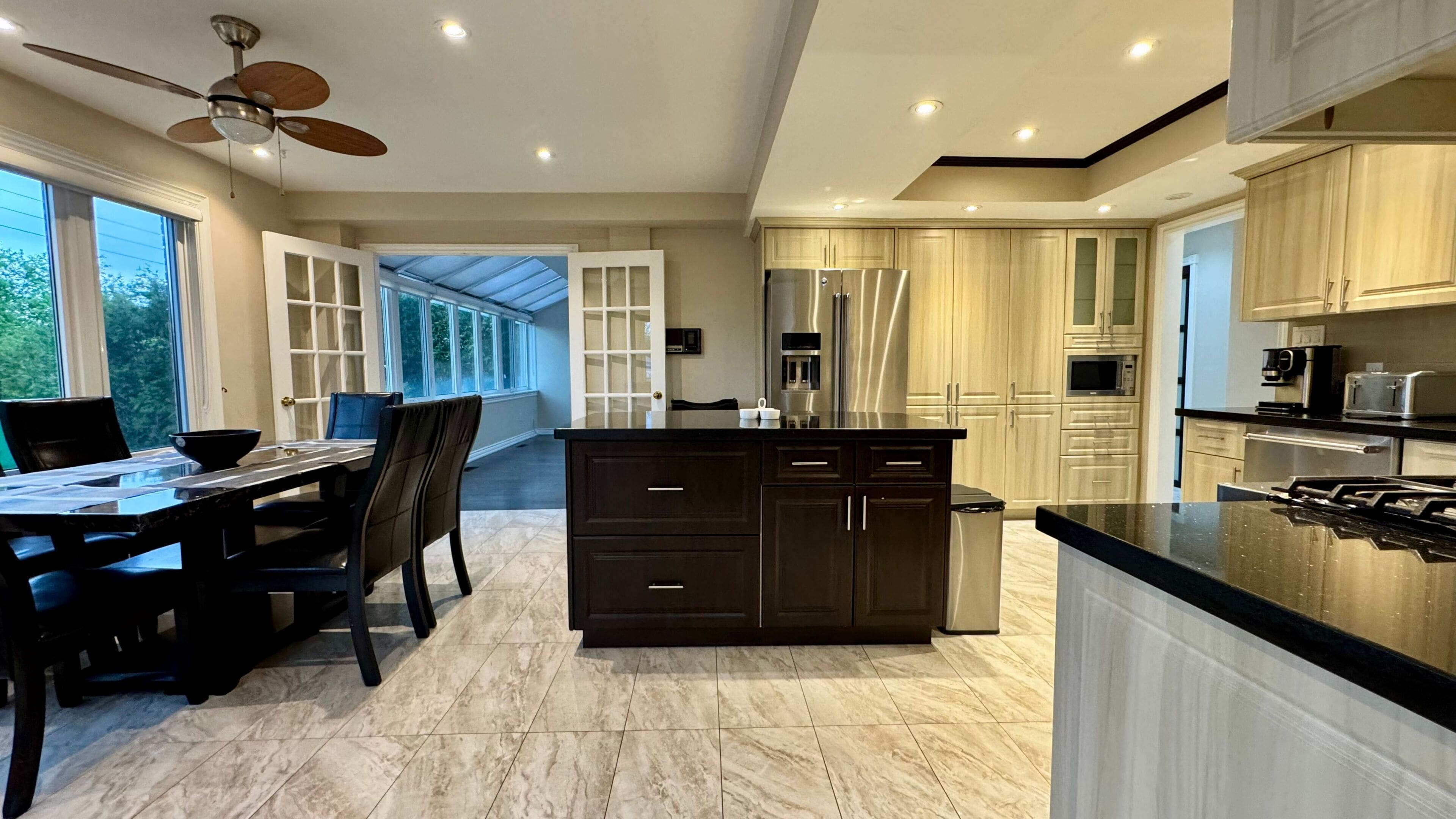 微波炉、烤箱、炉灶、洗碗机