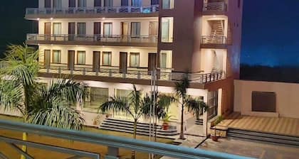 Rani Palace Hotel And Resort
