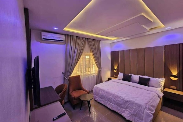 Deluxe Room, Balcony, City View | Desk, laptop workspace, blackout drapes, soundproofing