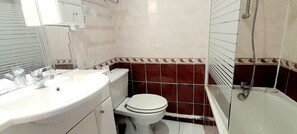 Hårtørrer, håndklæder, Toiletpapir