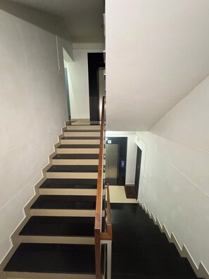 Interior - Nachiyar Suites 2-bedroom apartment in Thiruvananthapuram with WiFi, AC (Thiruvananthapuram)