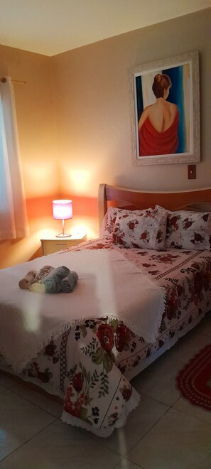 2 Schlafzimmer, Bügeleisen/Bügelbrett, kostenloses WLAN, Bettwäsche