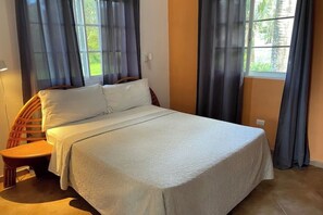 2 chambres, fer et planche à repasser, Wi-Fi gratuit, draps fournis