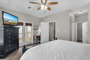 4 chambres, fer et planche à repasser, Wi-Fi, draps fournis