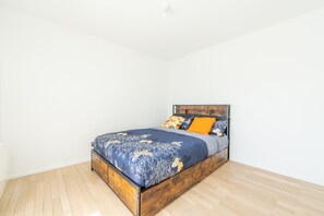 1 quarto, ferros/tábuas de passar roupa, Wi-Fi de cortesia