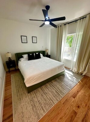 4 bedrooms, iron/ironing board, WiFi