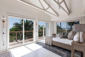 2 Schlafzimmer, Schreibtisch, Bügeleisen/Bügelbrett, Reisekinderbett