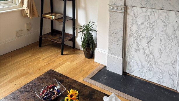Unclassified image, 1 of 22, button - London 2 bed Apartment Charlton SE7 (London)