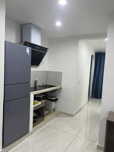 D&X Apartment-H | 2-Bed, Kitchen, AC, WiFi, TV