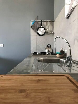 Fridge, microwave, stovetop, highchair