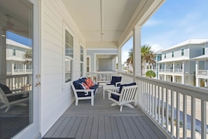 Property grounds - 🌊 Sugar Beach | Soundside Access, Resort Perks, 4BR Family-Friendly (Navarre)