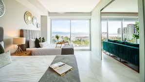 Room - Nautico Condo, Rooftop Pool, Gym, Steps to the Marina! (Puerto Vallarta)