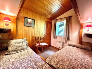 1 غرفة نوم ومكواة/لوح كي