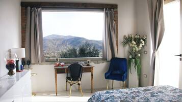 3 Schlafzimmer, Reisekinderbett, kostenloses WLAN, Bettwäsche