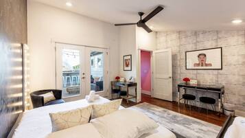 4 habitaciones, escritorio, tabla de planchar con plancha y wifi gratis