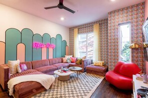 スマートテレビ、卓球台