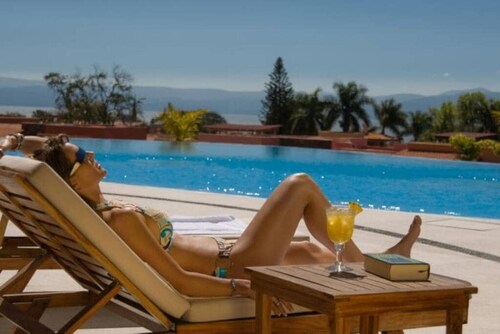 Anana El Dorado 203 Condo With Lake Views Pool