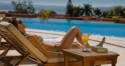 Anana El Dorado 203 Condo With Lake Views Pool