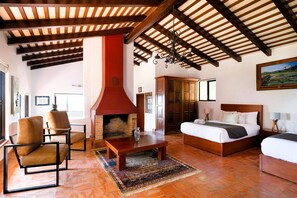 Villa, Smoking
